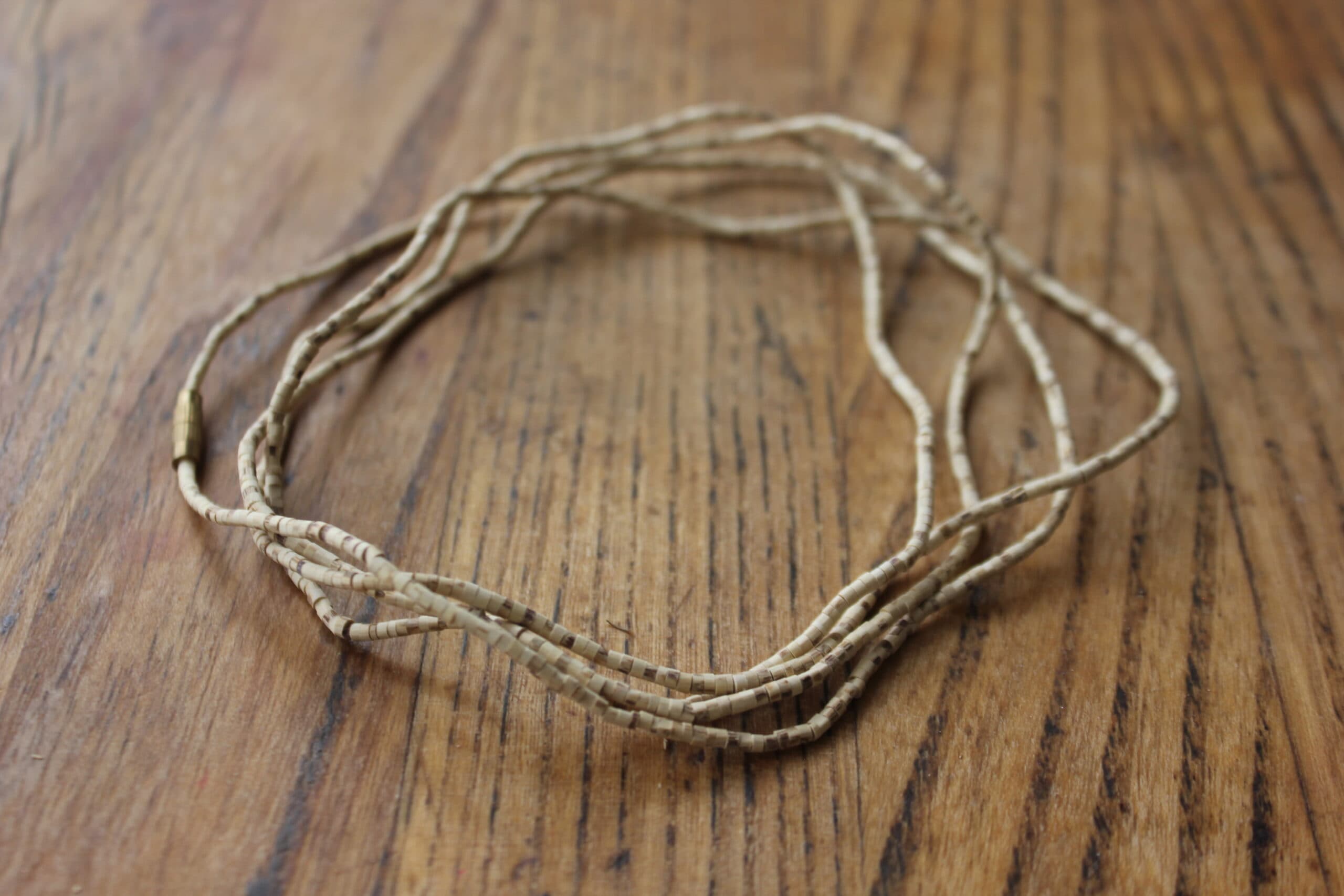 Kunti Mala – Collar fino de Madera de Tulasi | 3 vueltas